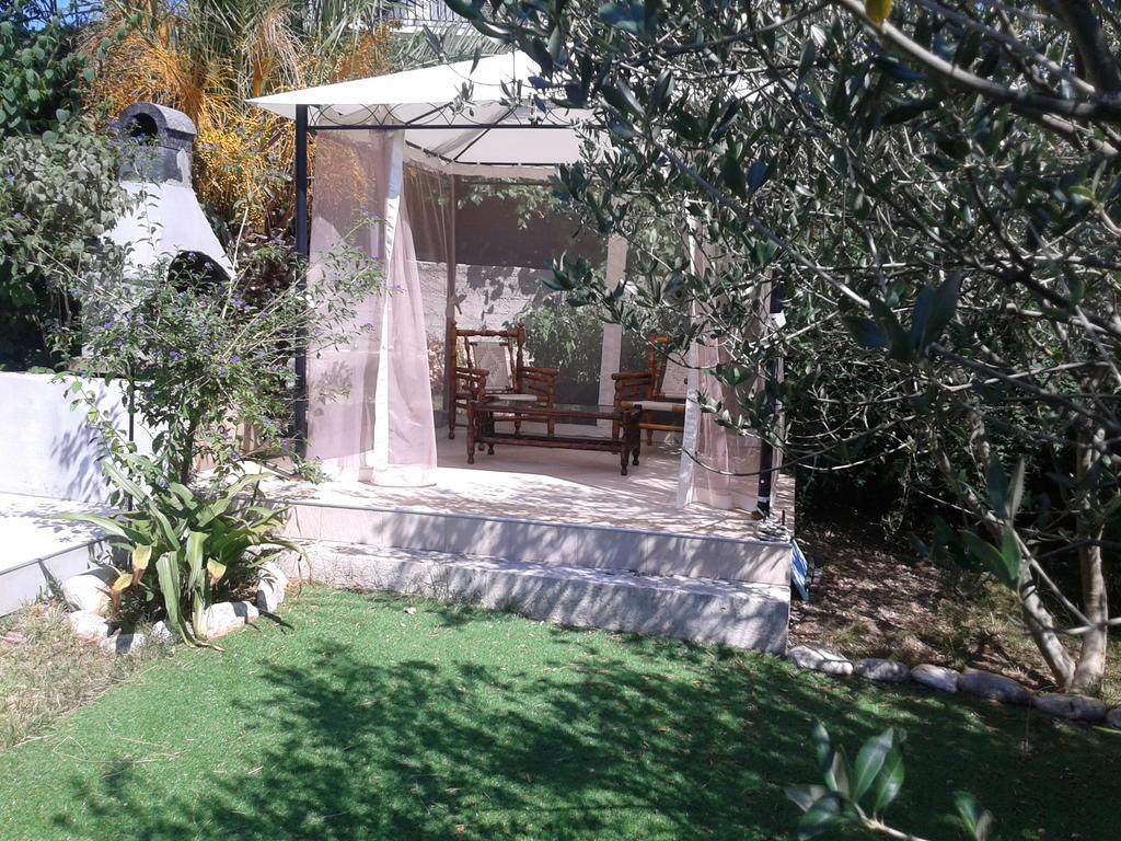 Apartments Laura Χβαρ Εξωτερικό φωτογραφία