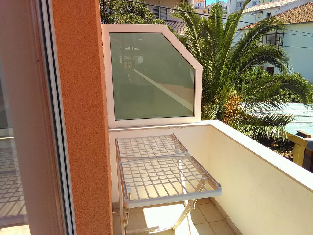 Apartments Laura Χβαρ Εξωτερικό φωτογραφία