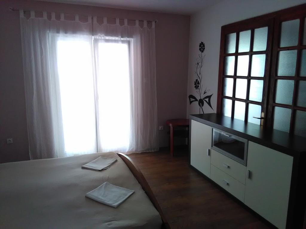 Apartments Laura Χβαρ Εξωτερικό φωτογραφία